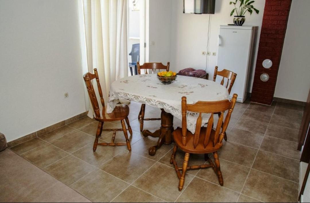 Apartmani Alfijo Клек Экстерьер фото